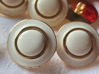 Lot 6 gros boutons vintage en metal émaillé creme 2,7 cm lourd ref 2338