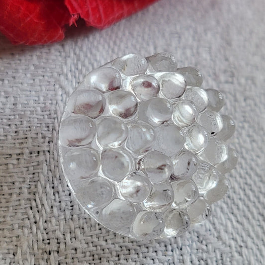 Bouton en verre ancien picot transparent motif à pied  diamètre 1,7 cm D11E