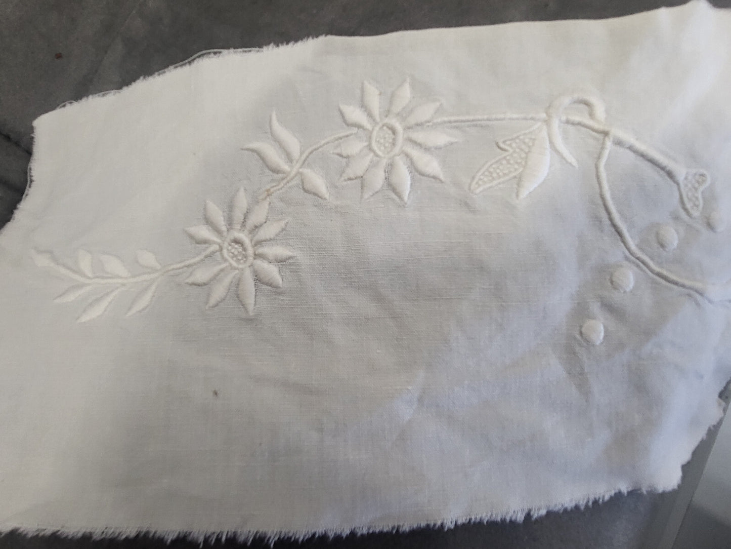 longue broderie ancienne feston pour création incrustation 24 cm  B6