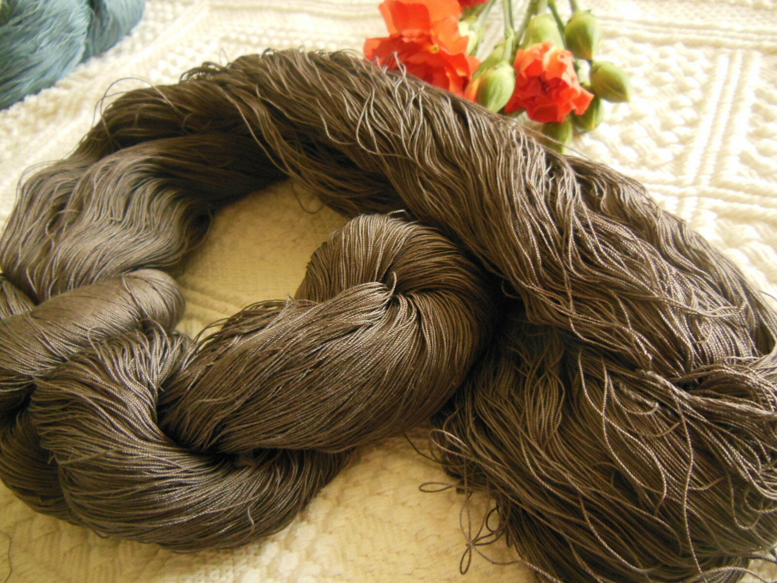 Gros écheveau ancien coton fil marron/ gris pour broderie  80 grammes  B7
