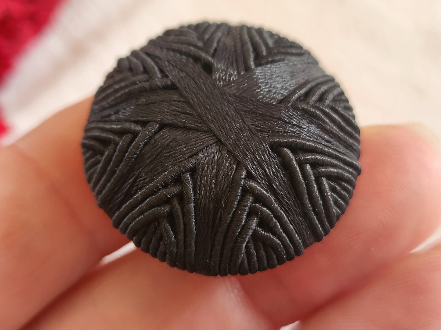 Gros bouton ancien en passementerie noir superbe 3,1 cm ref 3560