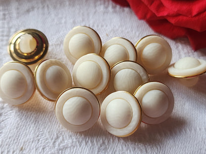 Lot 10 boutons vintage créme mat à pied metal 1,4 cm ref 2367