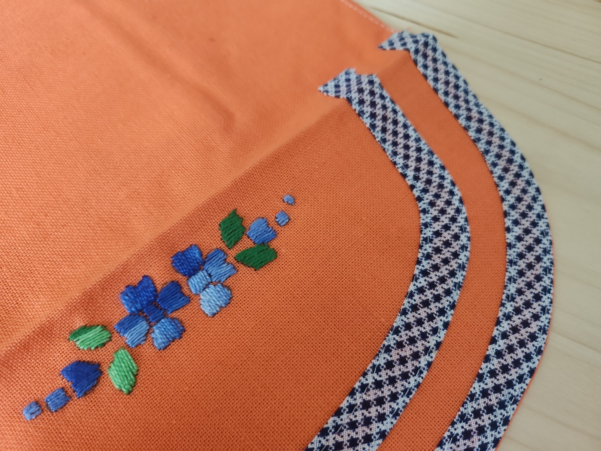 Ancien porte serviette  fait main saumon pochette 13 cm sur 25,5 cm B4