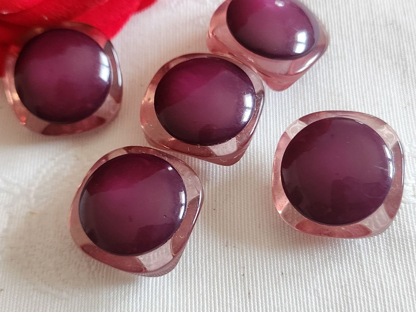 Lot 5 boutons vintage superbe violet pied 2 cm ou 20 mm ref 6391