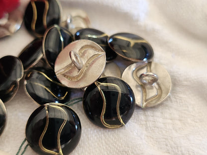 Lot 5 petits boutons en métal bicolore noir argenté  1,2 cm ref 2478