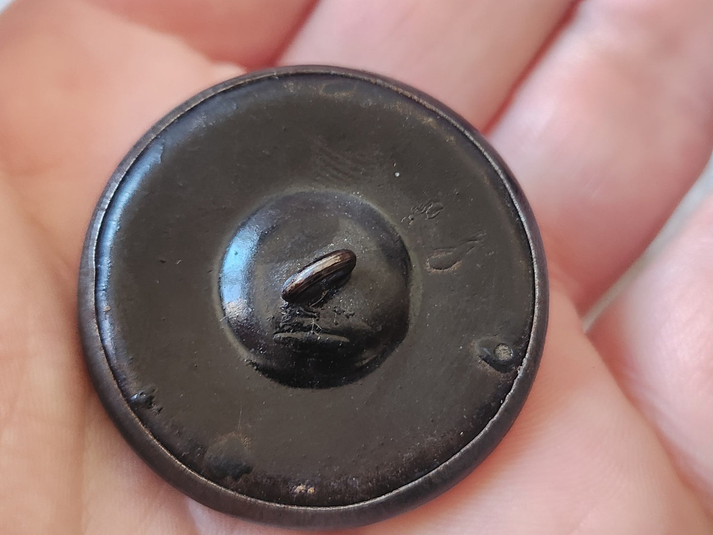 Gros bouton ancien en celluloïd noir  collection diamètre 3,6  cm D17O