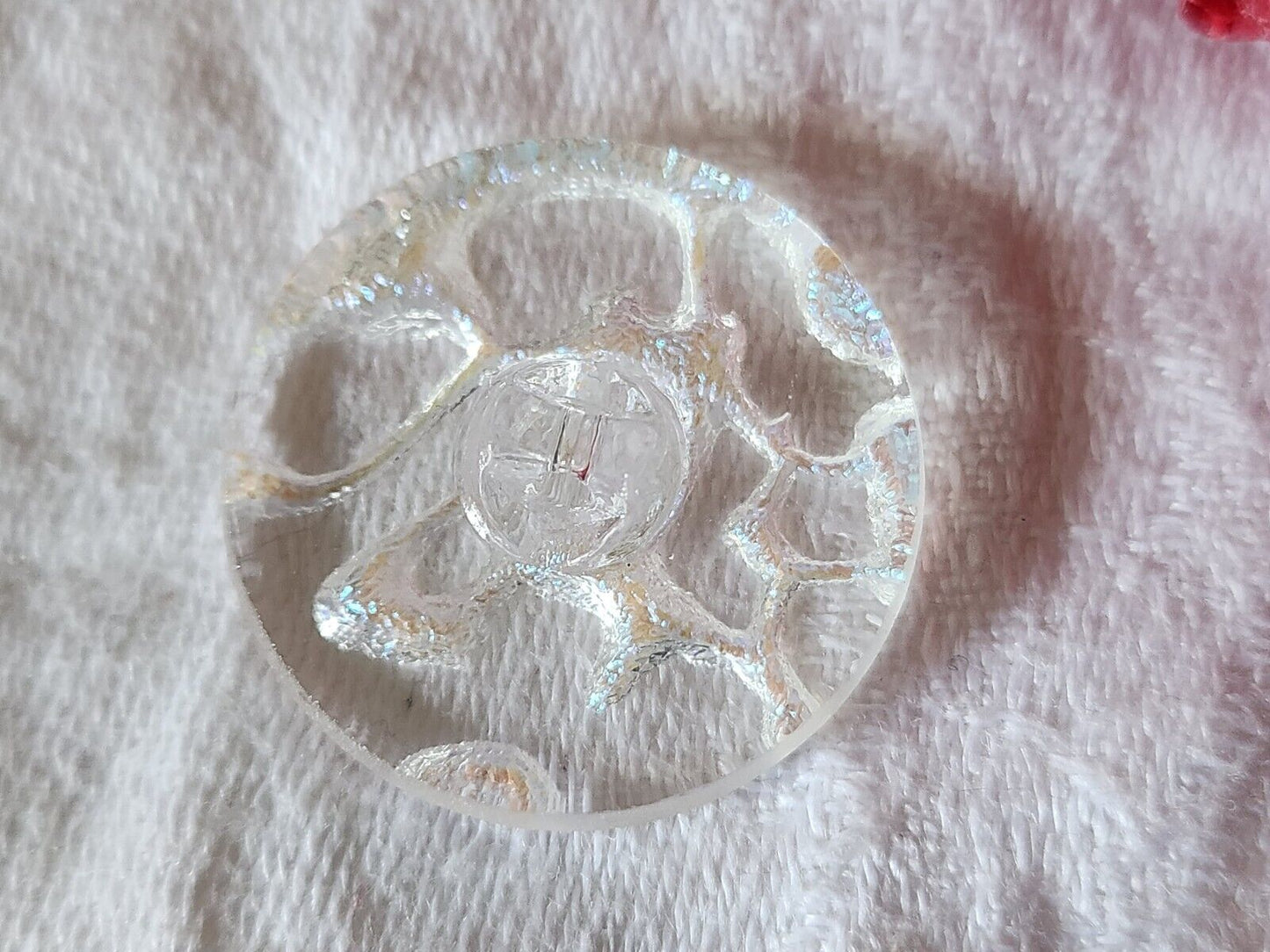 Gros bouton ancien en verre irisé effet craquelé rose pied 2,6 cm G10J