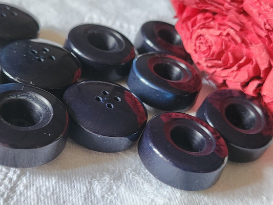 Lot 5 gros boutons vintage  bleu trés haut 2,5 cm trous lourd ref 3377