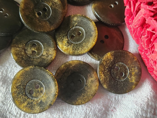 Lot 17 boutons vintage doré camaieu trous 2 cm ref 5390