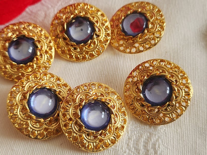 Lot 6 boutons vintage en métal doré volume coeur strass bleu 2,3 cm ref 6336