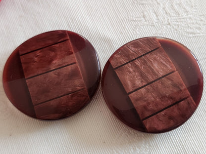 duo gros boutons vintage inclusion lie de vin e pied  3,3 cm ref 6377