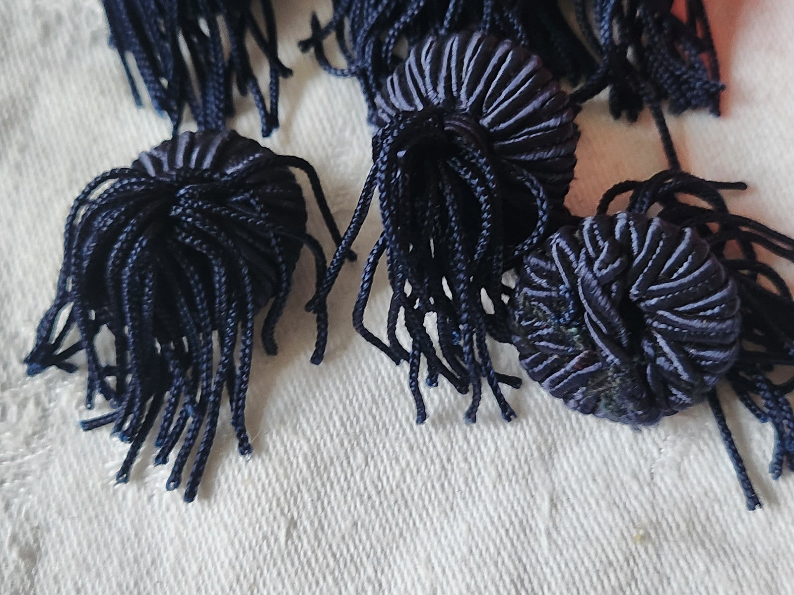 Lot 6 boutons anciens vintage passementerie bleu pendant 2,1 cm ref 5331