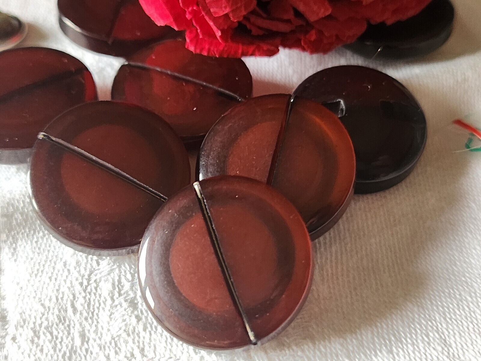 Lot 5 gros boutons vintage marron nacré épais travaillé 2,5 cm ref 2660