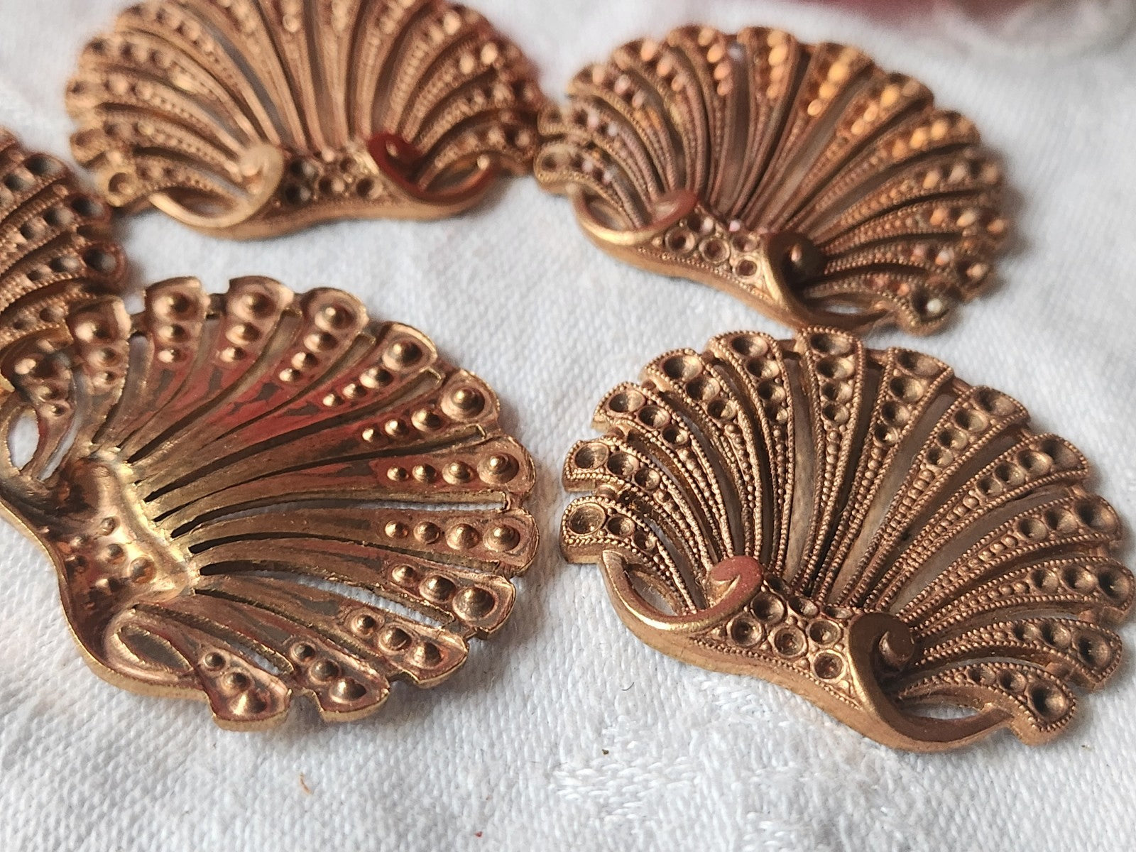 Lot 5 anciens ornement en cuivre année 50 création bijoux restauration ref 3407