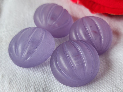 Lot 4 gros boutons vintage violet bord mat bombé pied 2,3 cm ref 3556