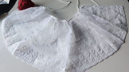 Superbe col ancien  tulle broderie  jupon trés large blanc B7-51