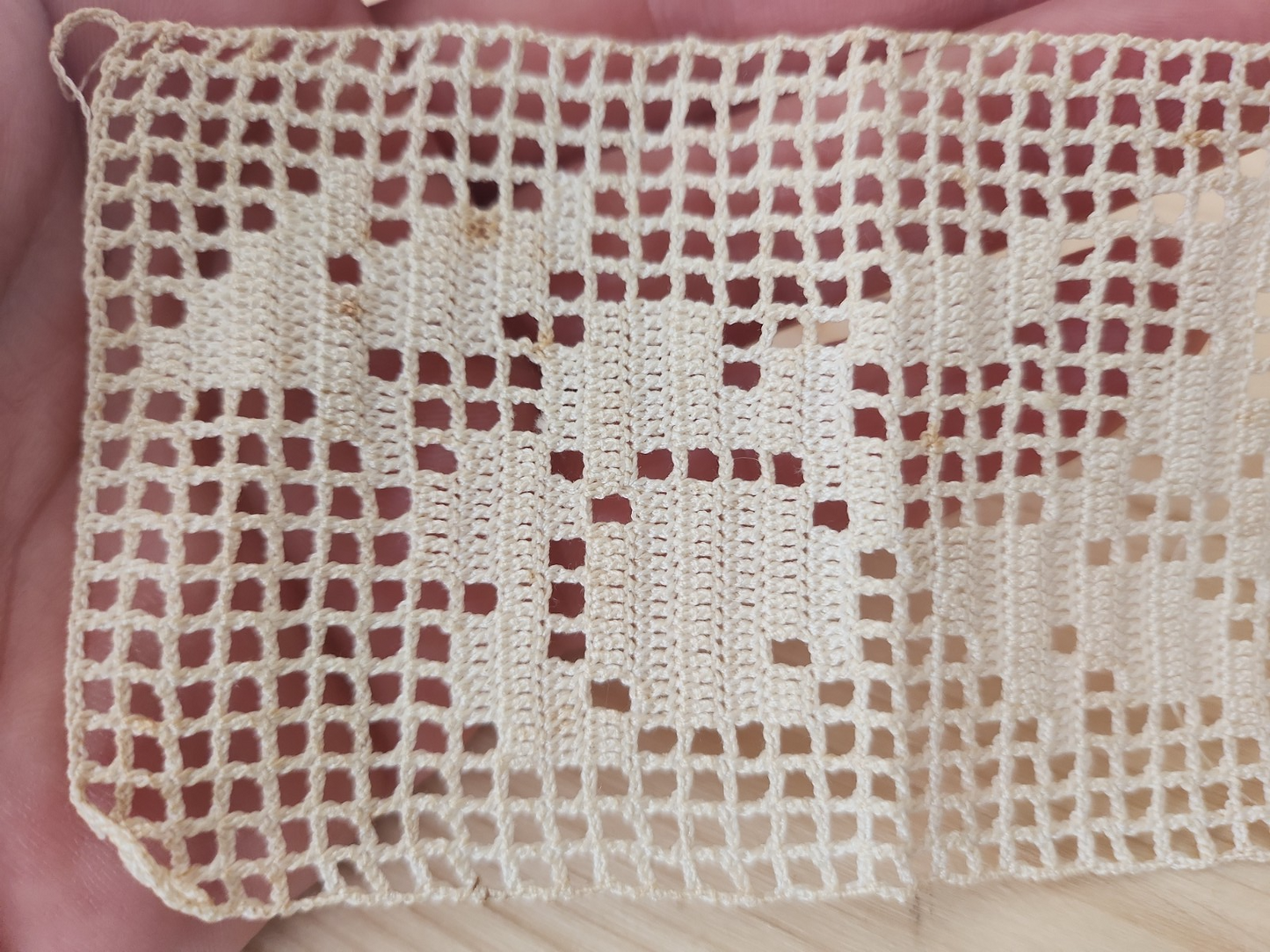 Incrustation ancienne application dentelle rectangulaire 12 sur 6,3 cm T1-11
