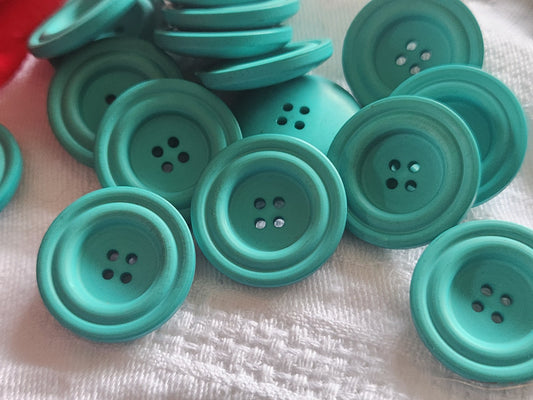 Lot 12 boutons vintage bleu mat turquoise trous 2,3 cm ref 2291