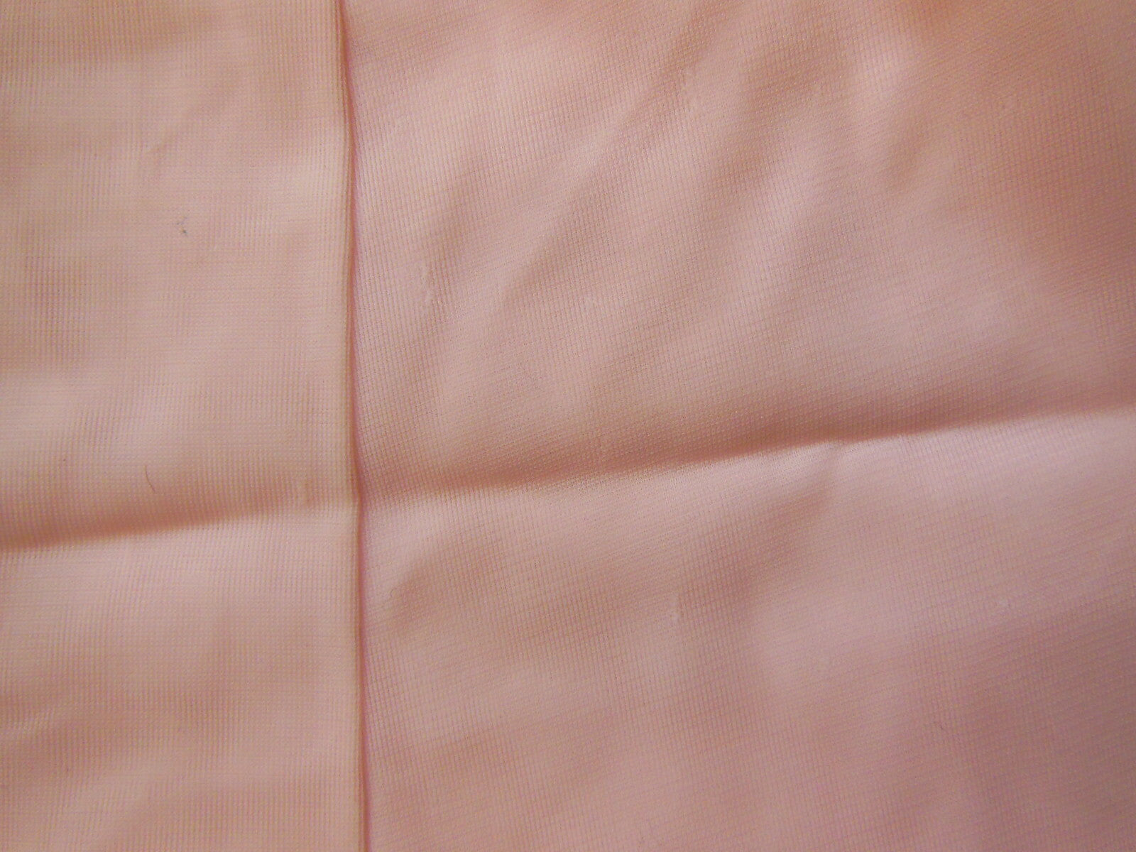 Fond de robe ancien rose enfant comme maman  à nettoyer B1