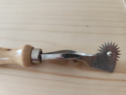 Roulette neuve vintage à patron roue ancienne bois  T1