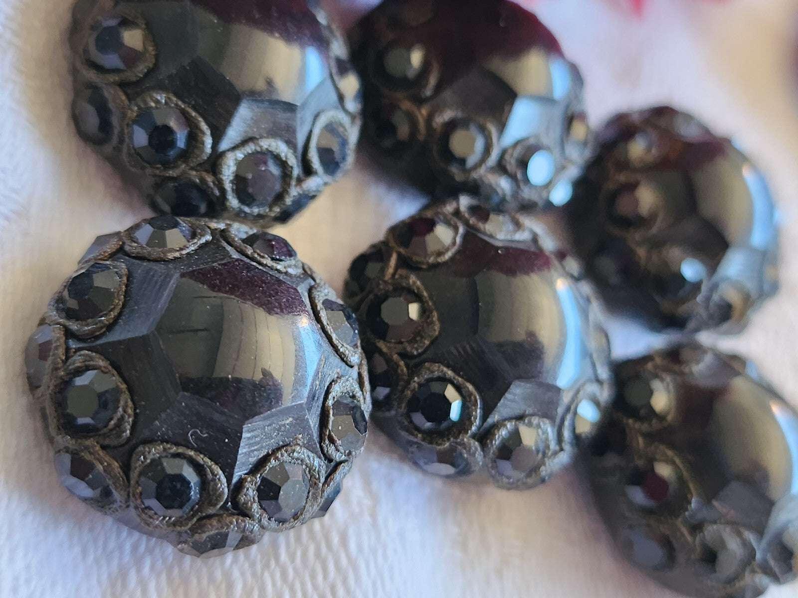 Lot  6 boutons vintage parurier collection resine strass verre 1,9 cm ref  857