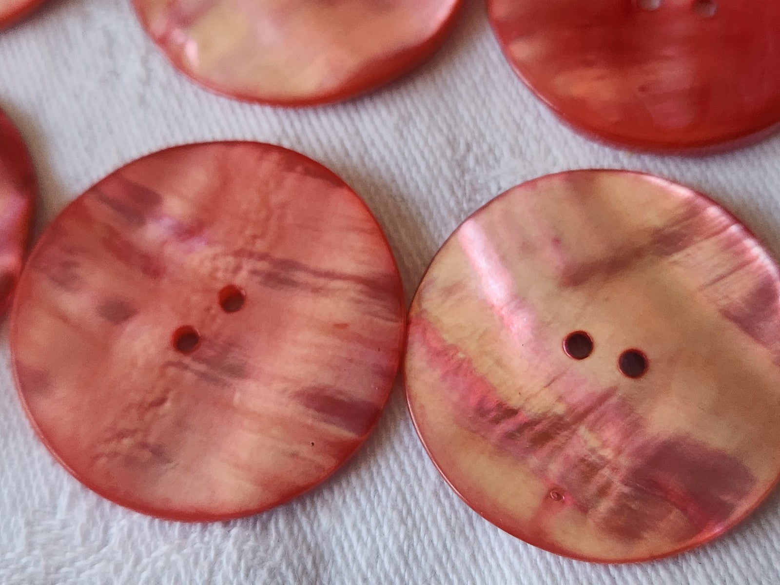 Lot 6 énormes boutons vintage en nacre rose 3,1 cm XXL ref 614