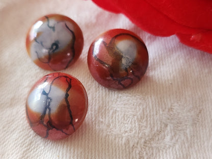 Trio  boutons vintage en verre rouge marbré 1,5 cm ancien G18B