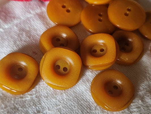Lot 12 boutons vintage marron camel à trous 1,7 cm ref 5336