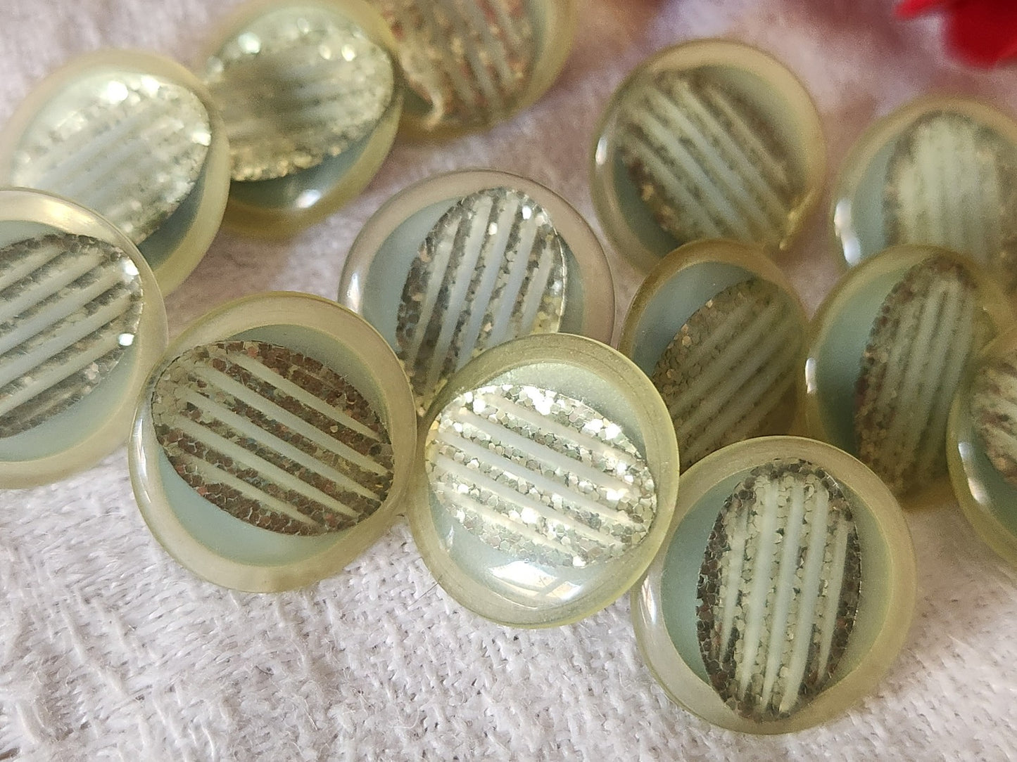 Lot 12 boutons vintage bleu paillette à pied 1,5 cm superbe ref 2914