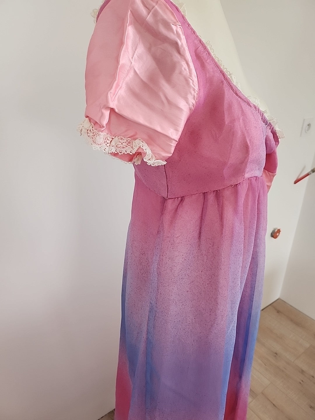 Pur vintage robe longue chemise de  nuit? année 60 damasT34/36?   ref portant