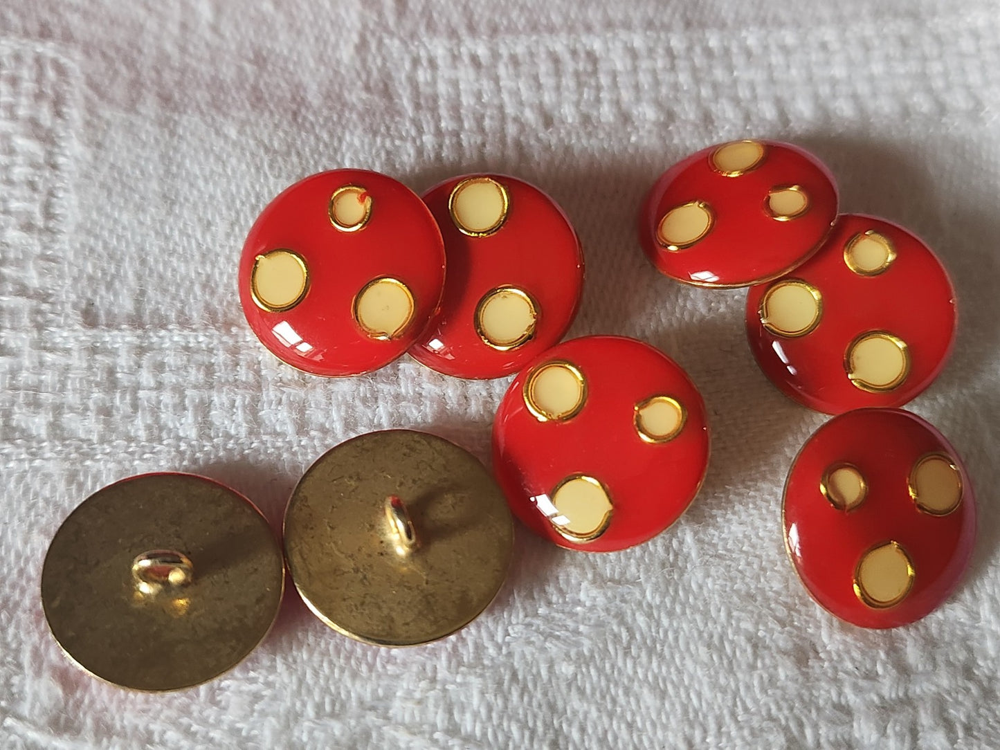 Rare Boucle de ceinture ancienne avec ses 8 boutons assortis rouge  T1