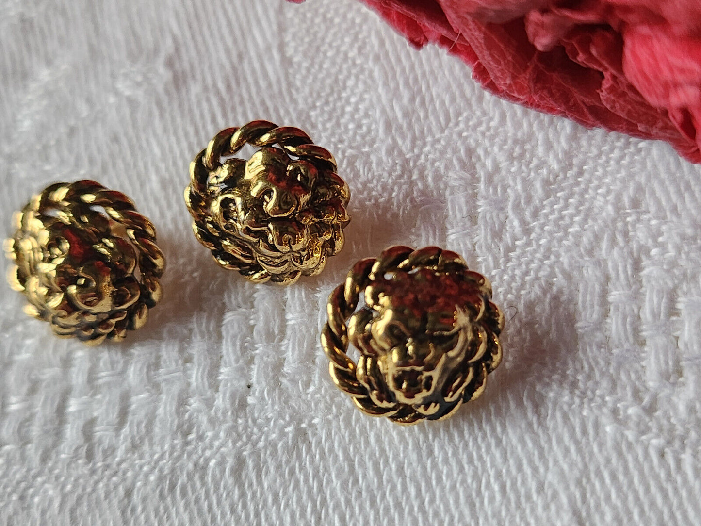 Trio mini boutons vintage en métal tete de lion 1,2 cm G16J