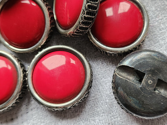 Lot 6 boutons vintage rouge argenté pied lourd 2,3 cm ref 5628