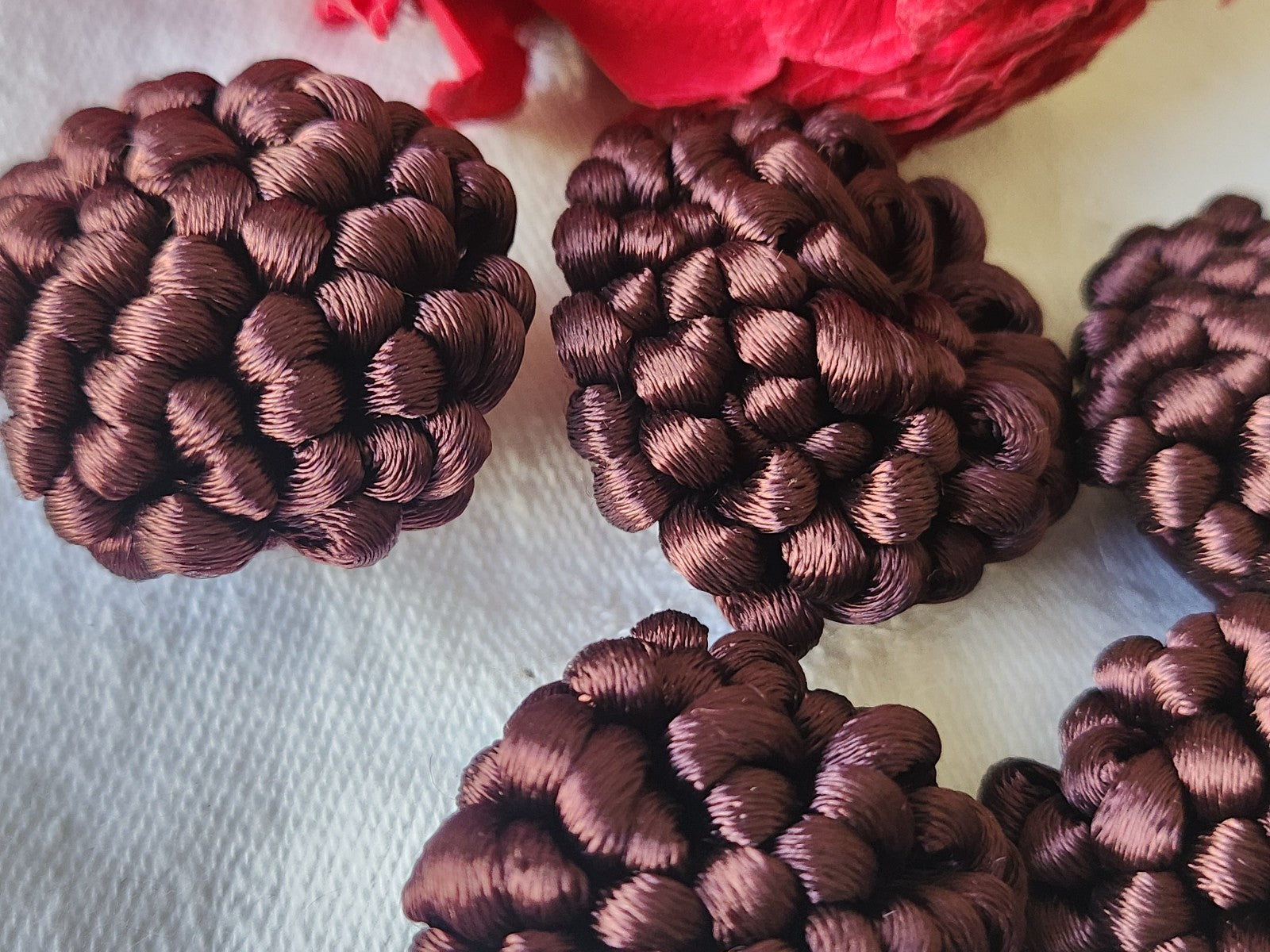 Lot 5 gros bouton ancien marron/lie de vin  passementerie 3,1  cm ref 3750
