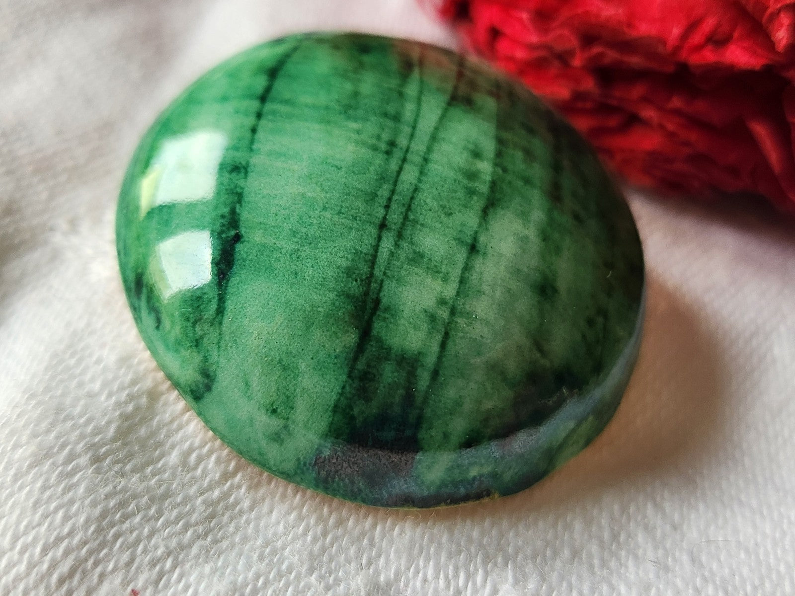 Collection bouton ancien Ceramique vert pied metal parurier 3,4 cm  G13o