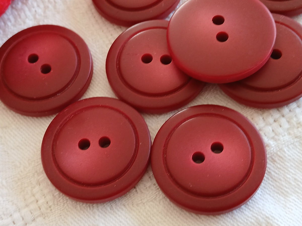 Lot 6 gros boutons vintage à trou rouge mat 2,6 cm ou 26 mm  ref 6458