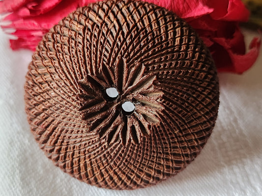 Collection énorme bouton  vintage 5 cm ou 50 mm XXL  lourd  ref 3143
