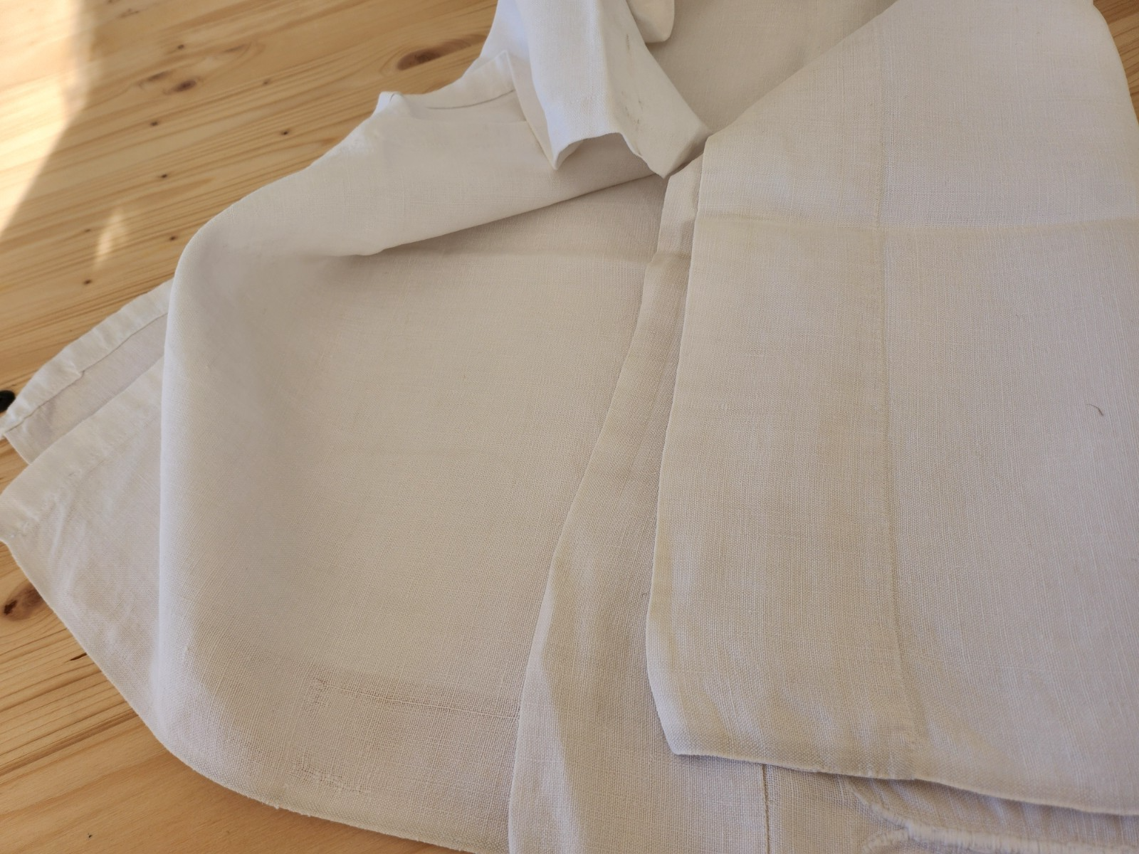 Ancien coupon   gros monogramme L tissu  toile ancienne 75 cm sur 103 cm  B5