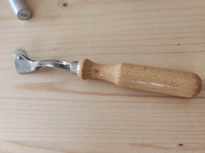 Roulette neuve vintage à patron roue ancienne bois  T1