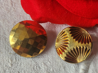 Duo boutons anciens en verre doré travaillé vintage 1,7 cm D9I
