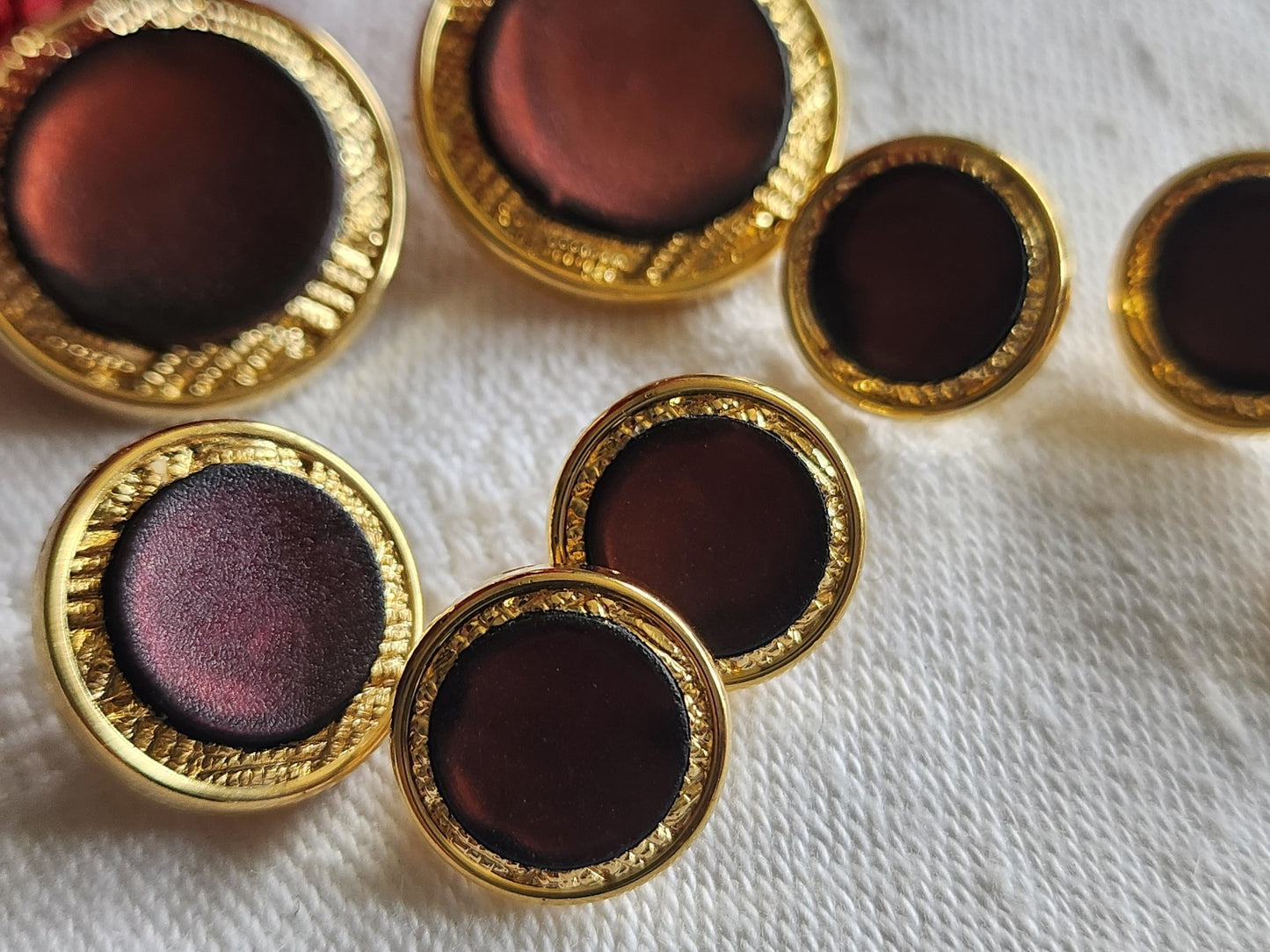 Lot 8 boutons vintage doré marron acrylique 1,2 cm à 2 cm ref 1215