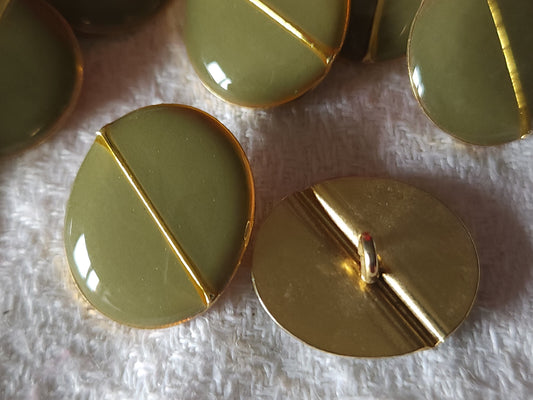Lot 6 boutons vintage en métal vert kaki doré ovale pied 1,2 sur 1,4 cm ref 5327