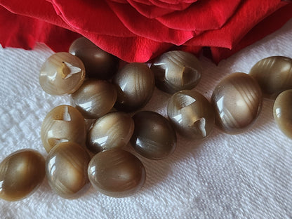 Lot 15 boutons vintage pied marron panaché  1 / 1,2 et 1,1 / 1,4 (3) ref 1967