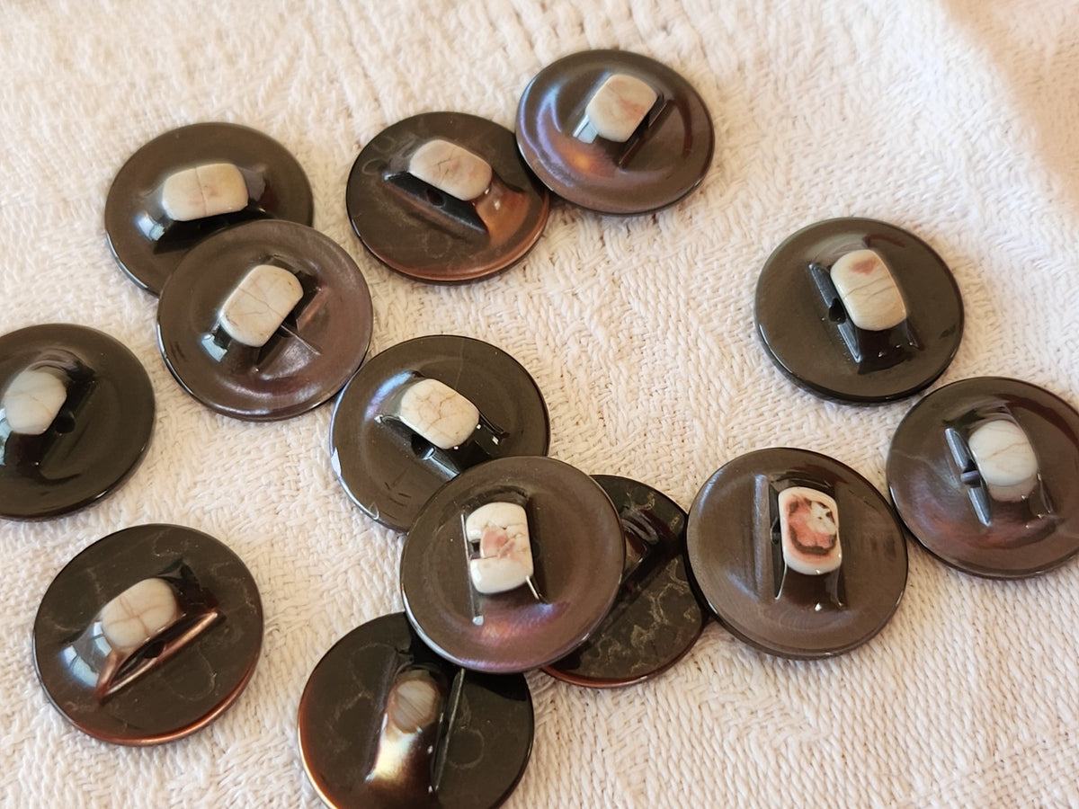 Lot 11 boutons vintage en nacre YSL haute couture gris et marron 1,5 cm ref 6584