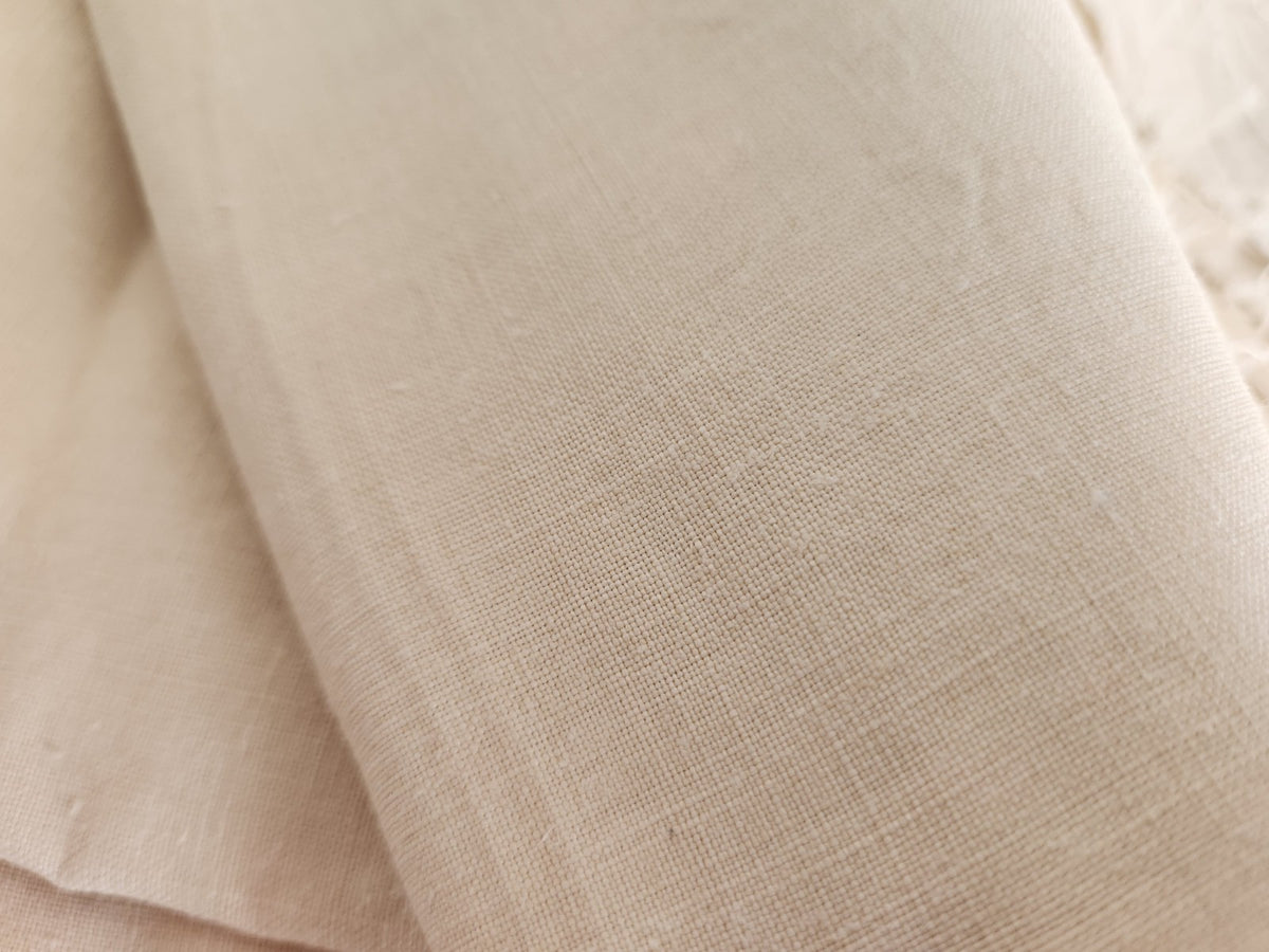 Grand coupon de toile ancienne bi 3 métres sur 2 m40 B6