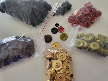 Gros lot boutons fond d'atelier triés 5 kilos propre 75 modeles listinG en photo