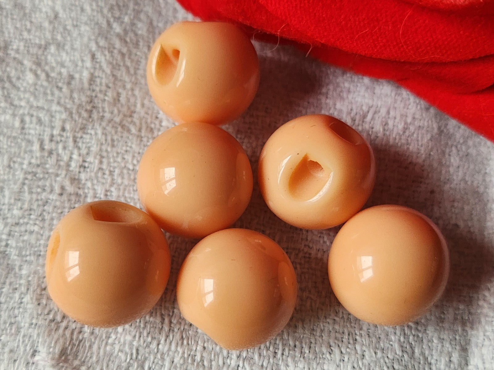 Lot 6 boutons vintage boule rose 1,2 cm ref 5881