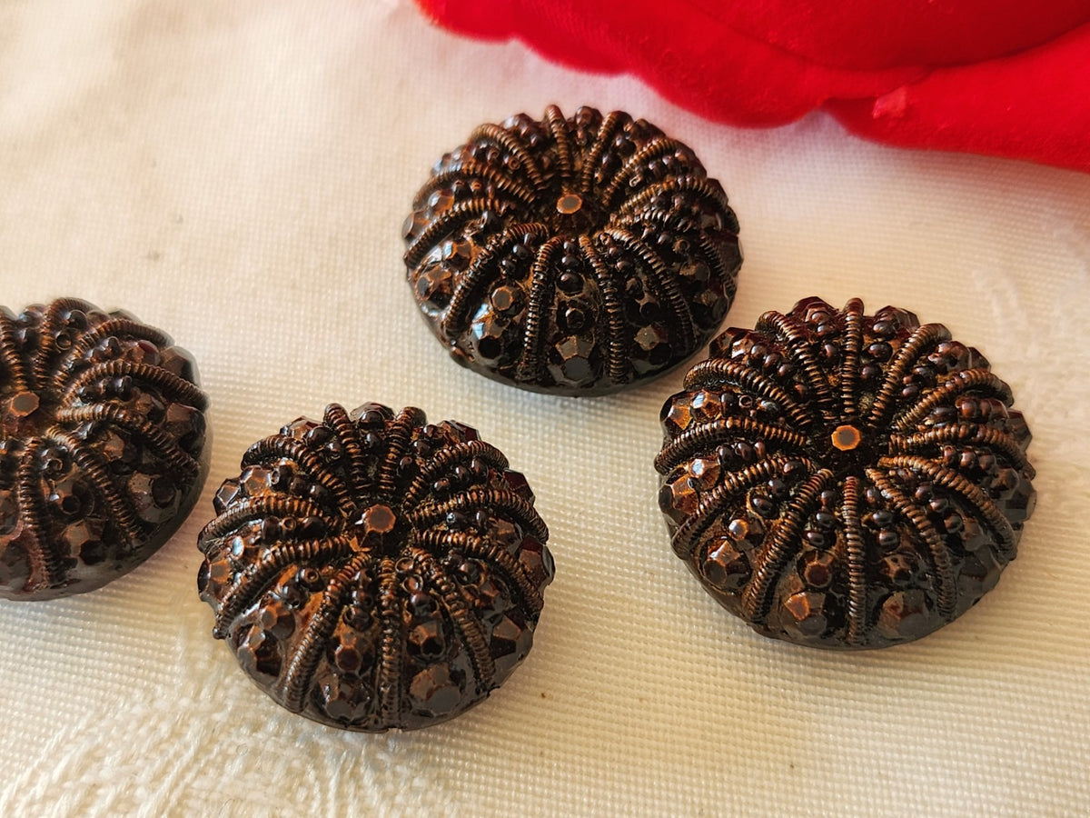 Lot 4 boutons vintage en résine marron effet perlé  2,3 et 2,1 cm ref 340
