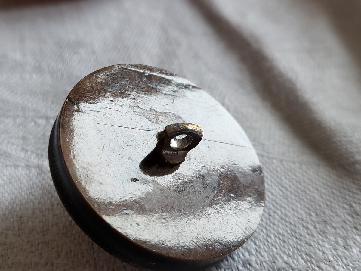 Gros bouton ancien cœur doré collection marron pied 3 cm 30 mm D17l
