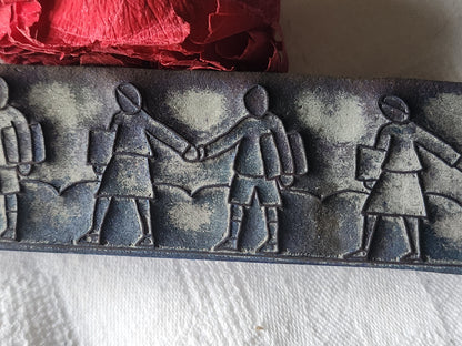 Tampon ancien frise idéale broderie couple livre  collection 16  cm  n°52
